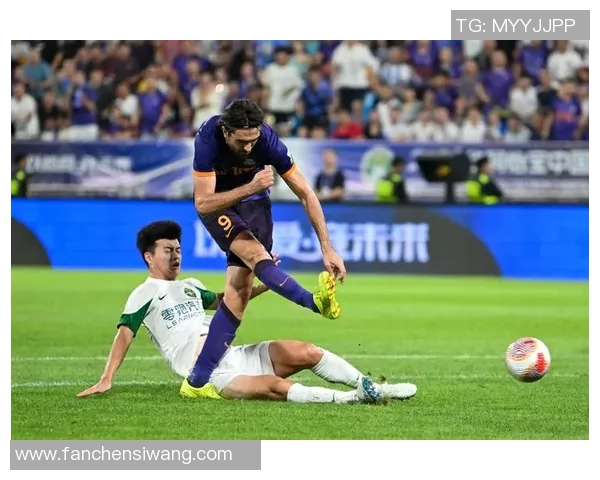 西安足球队防守革新探索:从战术调整到球员素质提升的全方位分析